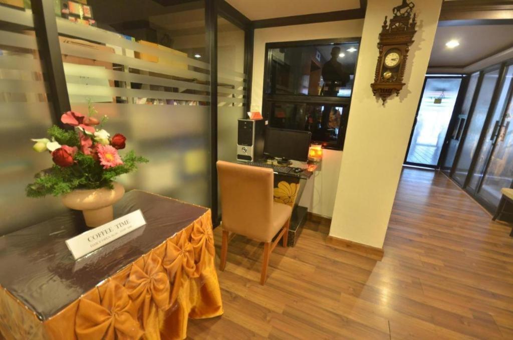 The Heritage Sathorn Suite Hotel Μπανγκόκ Εξωτερικό φωτογραφία